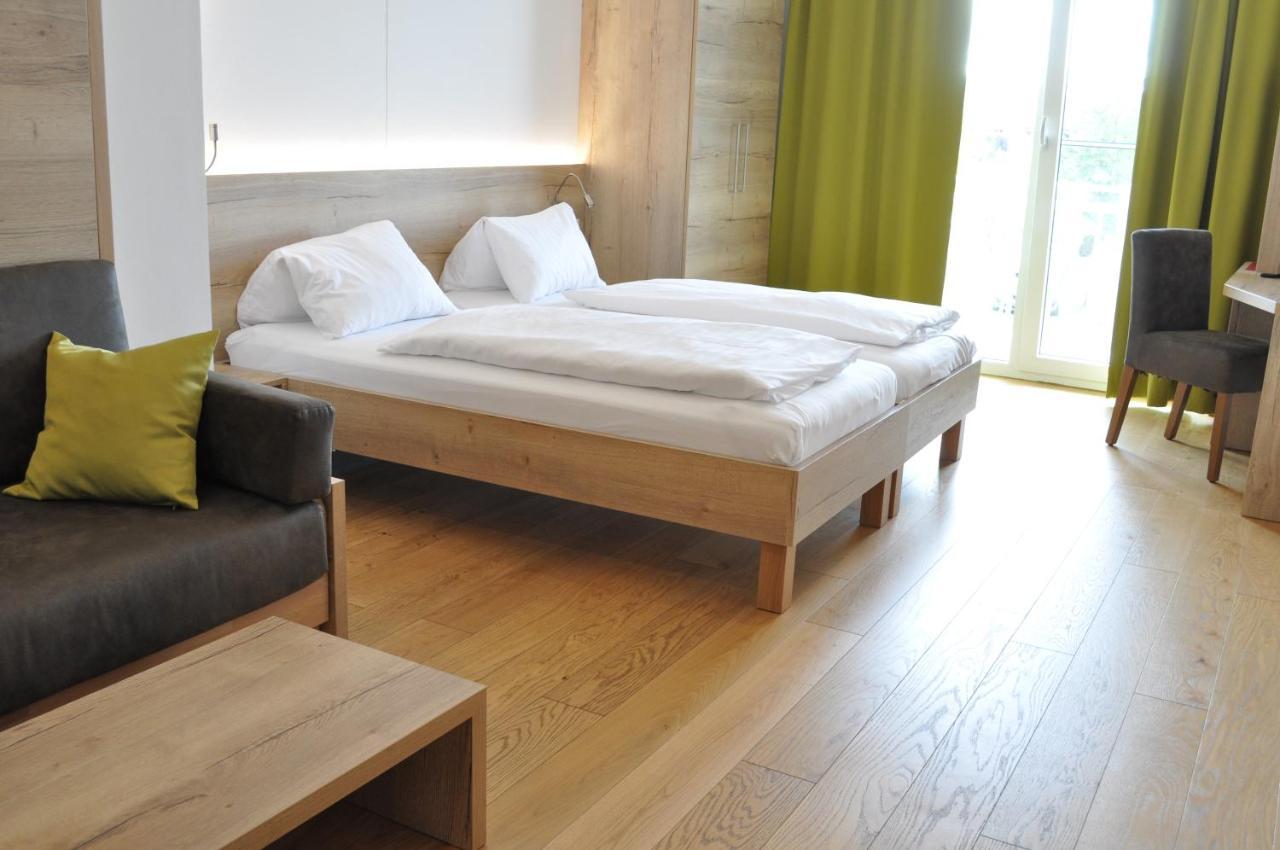Seehotel Herlinde Podersdorf am See Eksteriør billede