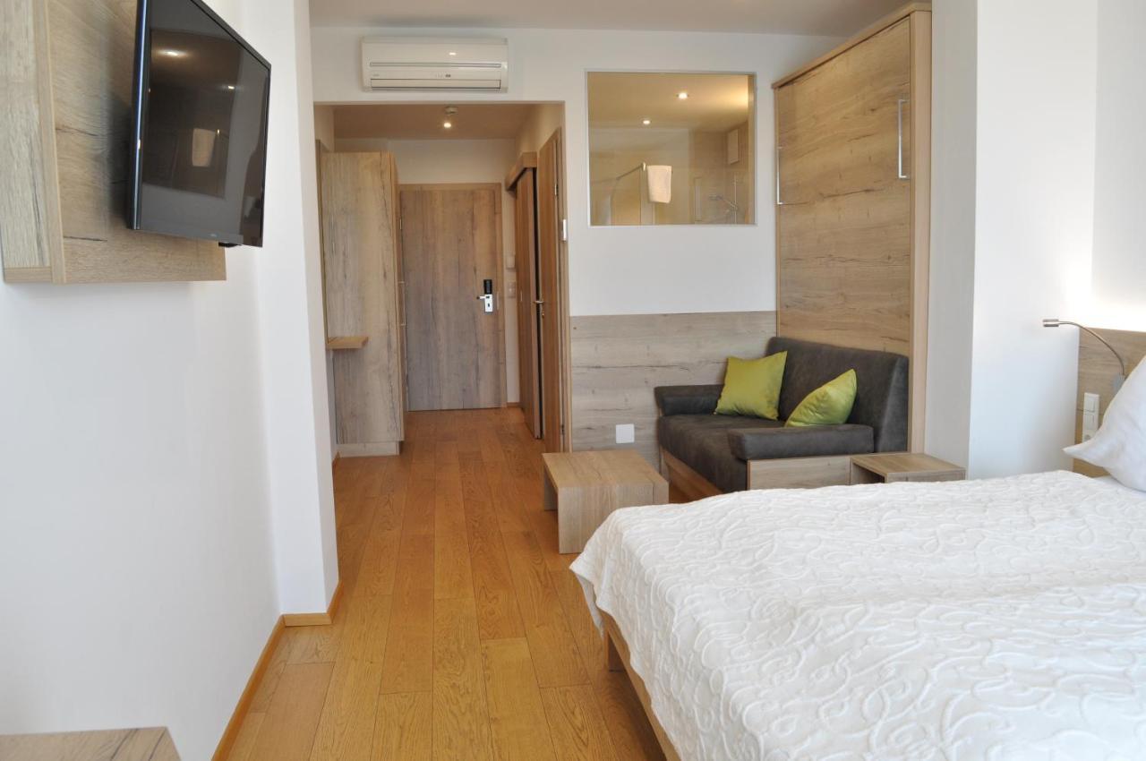 Seehotel Herlinde Podersdorf am See Eksteriør billede