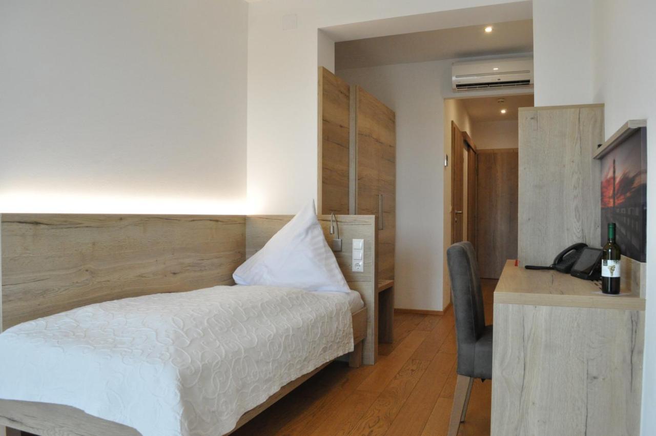 Seehotel Herlinde Podersdorf am See Eksteriør billede